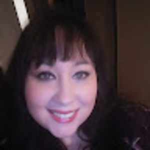 Meet your Posher, Dena